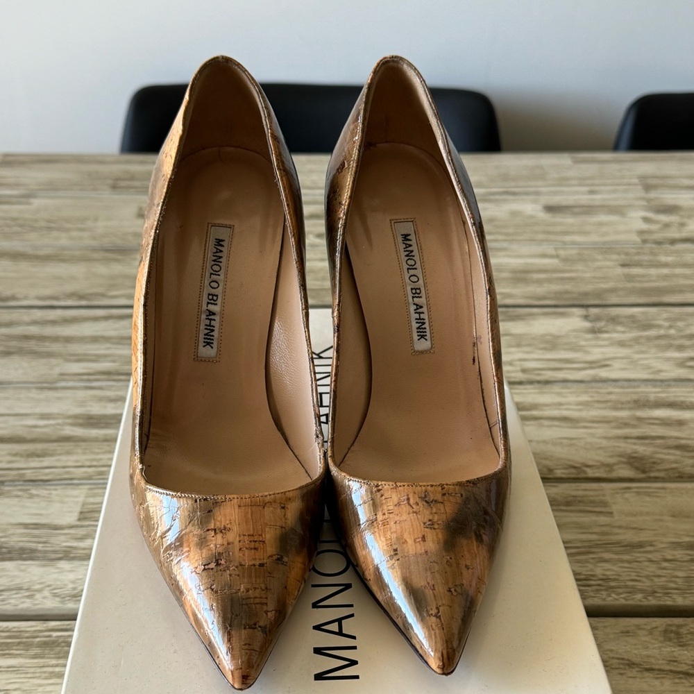 Manolo Blahnik cork heels size 7